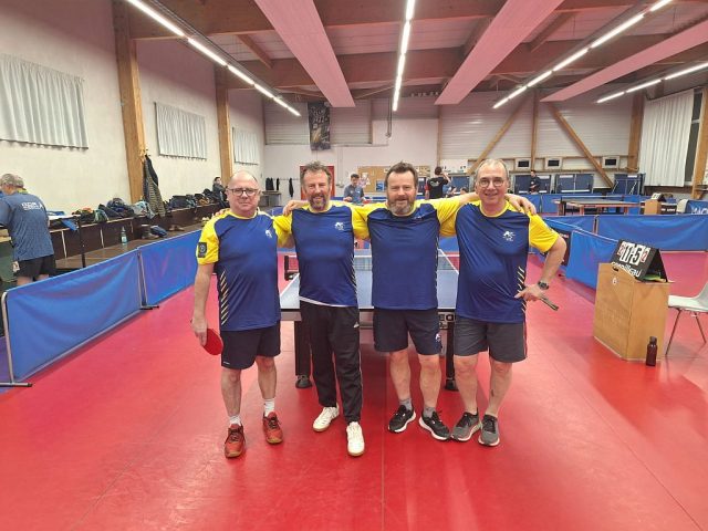Equipe 6 : Pierre, Claude, Jérôme et Philippe.